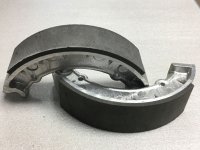 Комплект гальмівних колодок (передні)(Угорщина) ЯВА