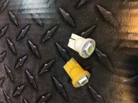 Лампа W5W LED