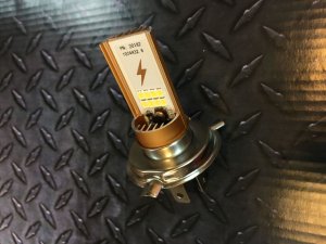 Лампа H4 LED