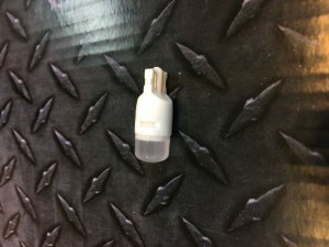 Лампа W5W LED(фарфор)