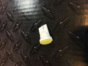 Лампа W5W LED
