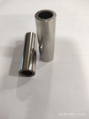 Палець поршневий ЯВА d16 відкритий 1 шт.