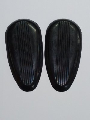 Нігріпси (накладки бензобака гумові) К-750