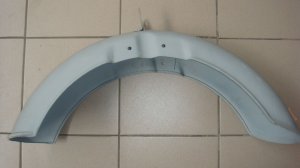 Щиток переднего колеса 65008041 (грунт.) Днепр